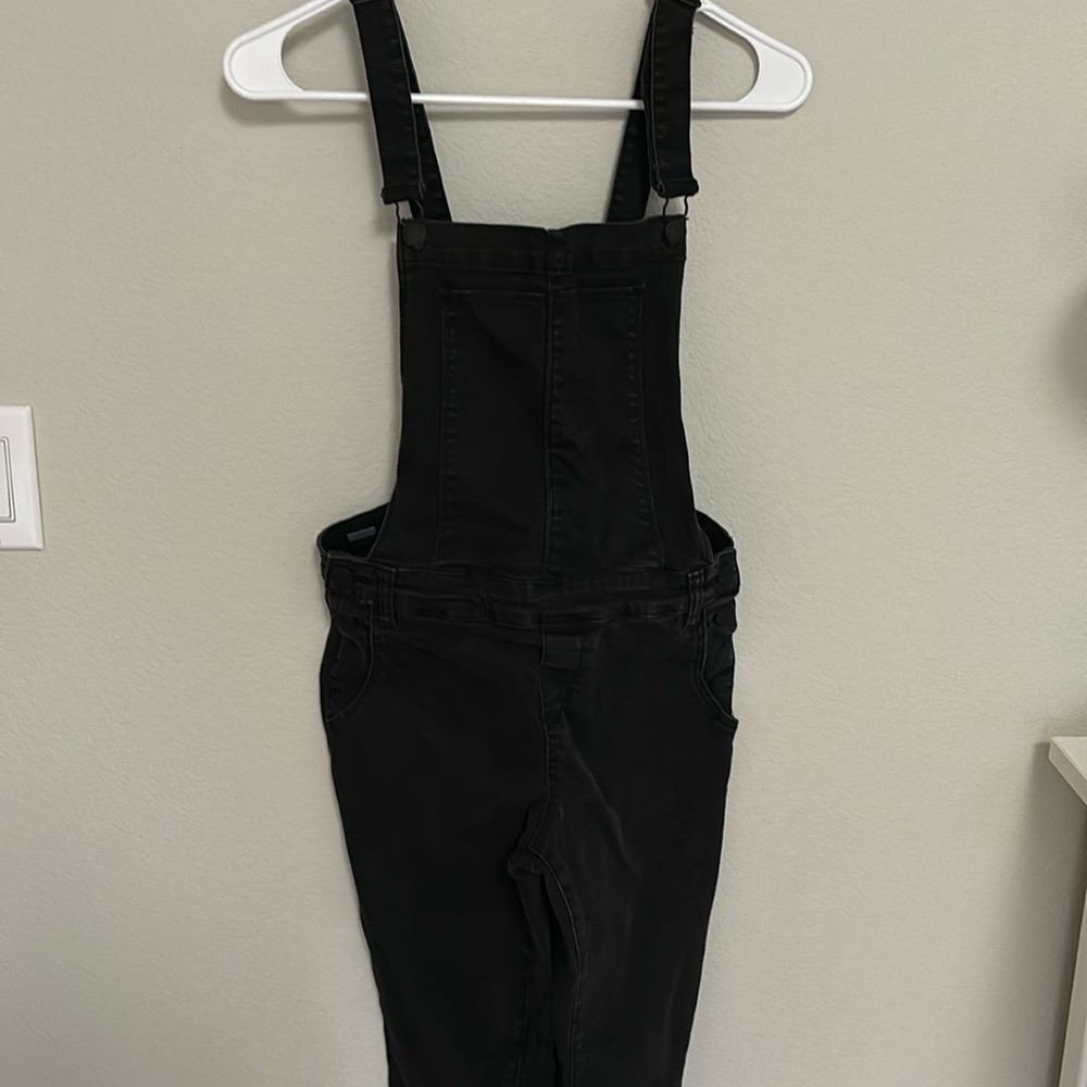Kendal and Kylie black overalls 26